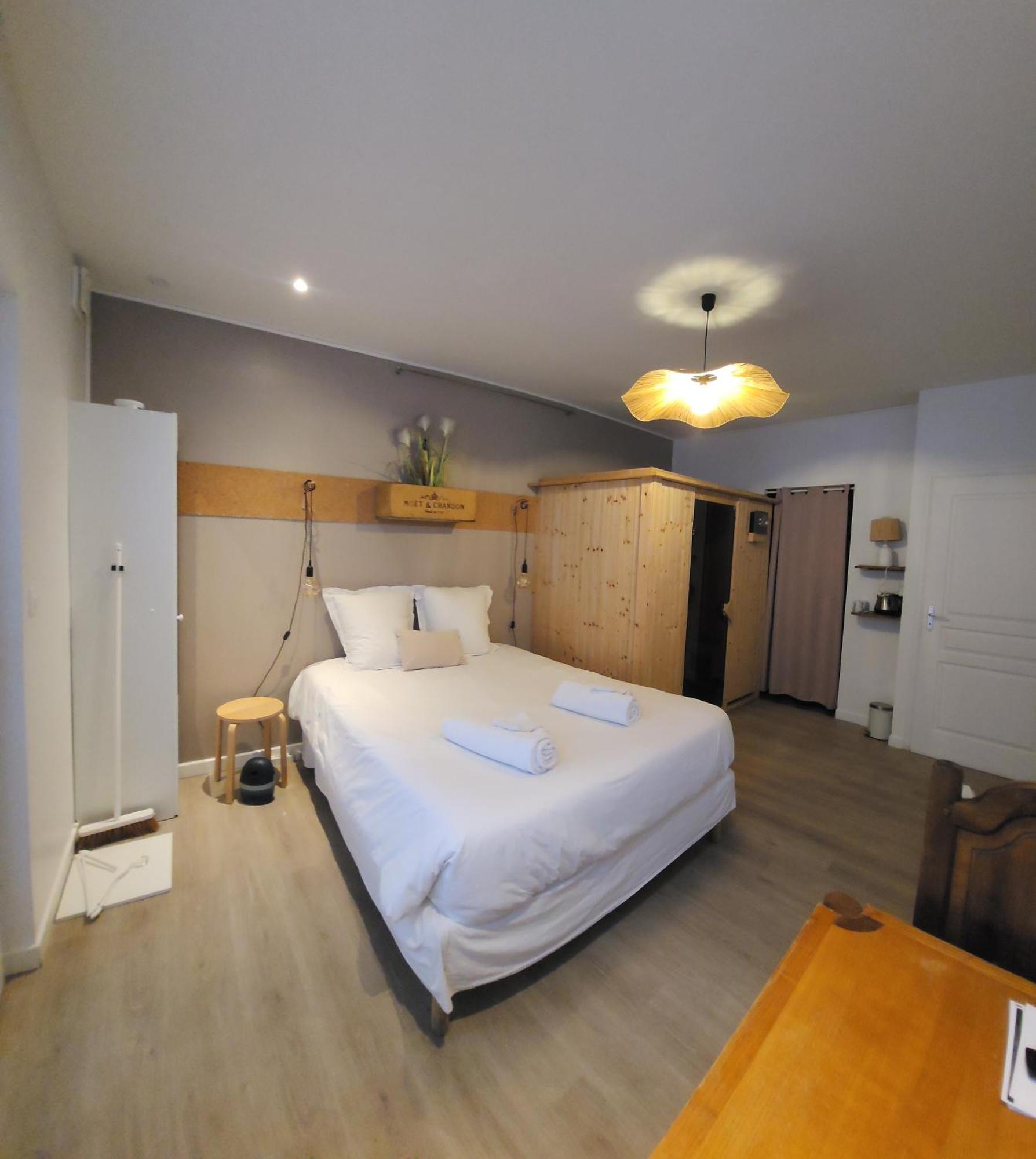 Chambres Privees Hyper-Centre Epernay Lit 160X200Cm المظهر الخارجي الصورة