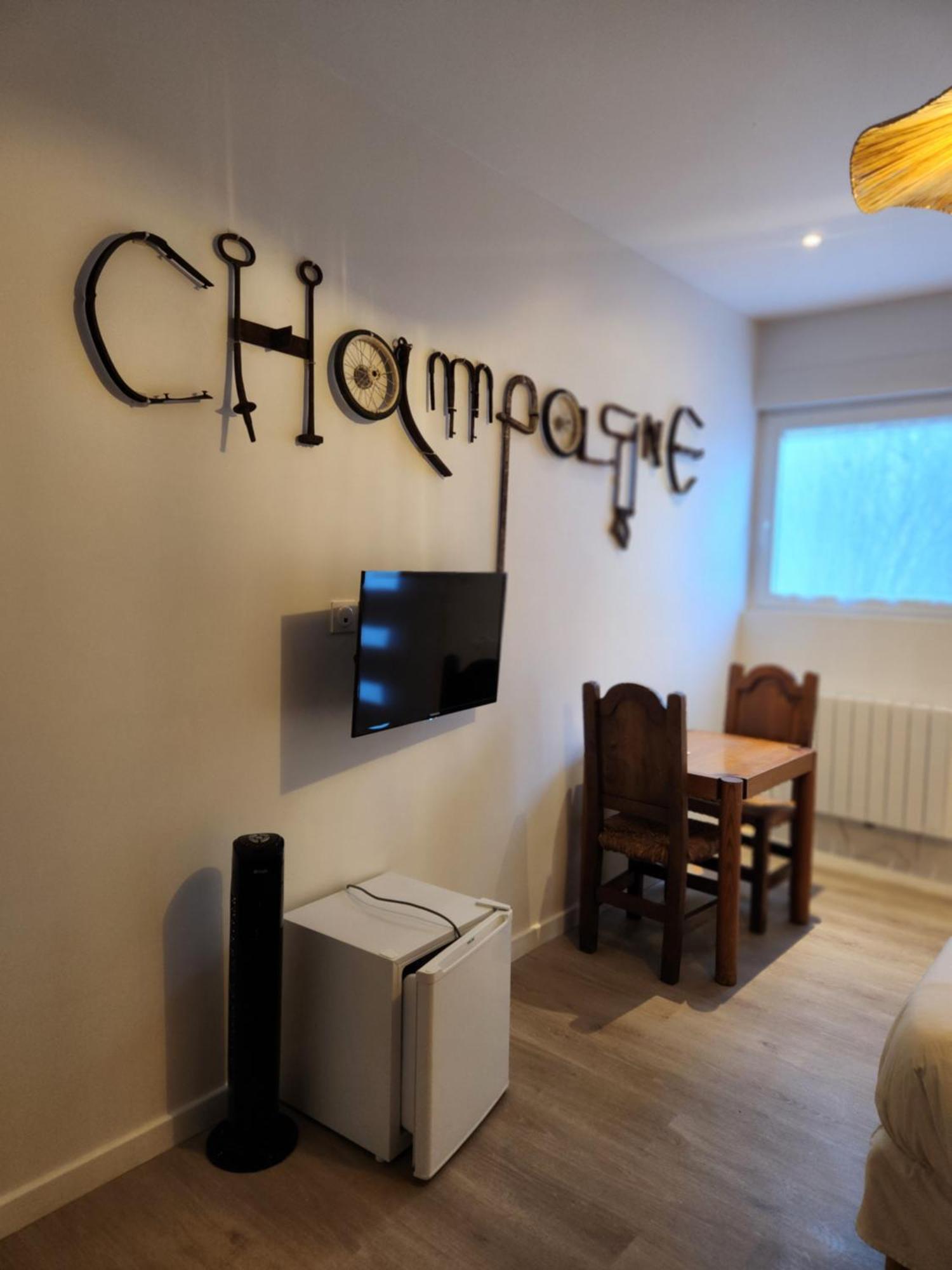 Chambres Privees Hyper-Centre Epernay Lit 160X200Cm المظهر الخارجي الصورة